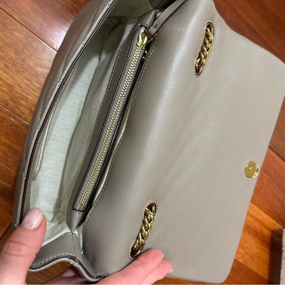 Tory Burch Kira Chevron - Picture 9 of 10